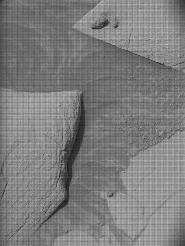 Sol 4148: Mast Camera (Mastcam)