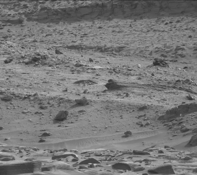 Sol 4148: Mast Camera (Mastcam)