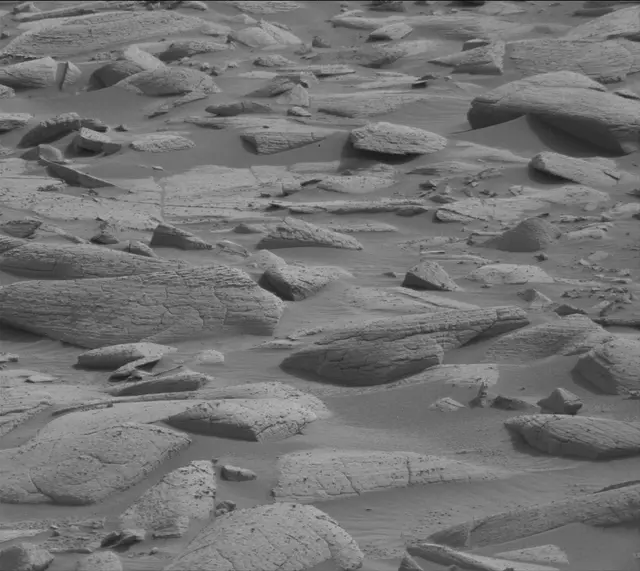 Sol 4148: Mast Camera (Mastcam)