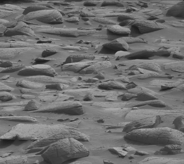 Sol 4148: Mast Camera (Mastcam)