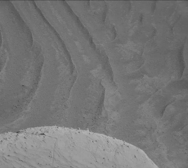 Sol 4148: Mast Camera (Mastcam)