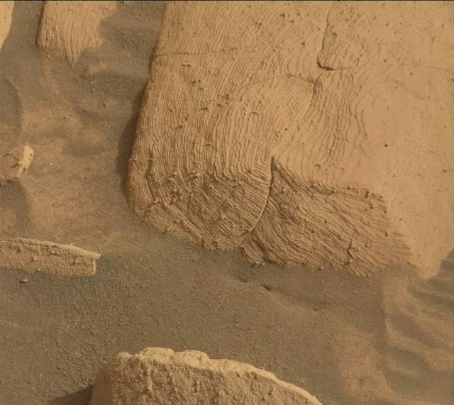 Sol 4148: Mast Camera (Mastcam)