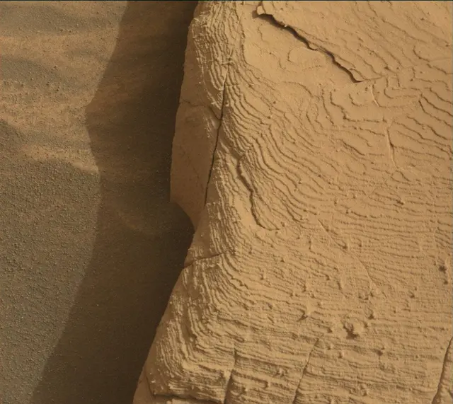 Sol 4148: Mast Camera (Mastcam)