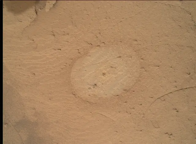 Sol 4148: Mars Hand Lens Imager (MAHLI)