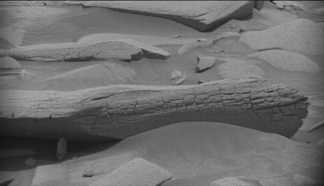 Sol 4150: Mast Camera (Mastcam)