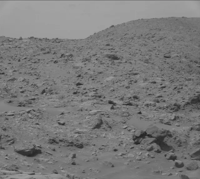 Sol 4150: Mast Camera (Mastcam)