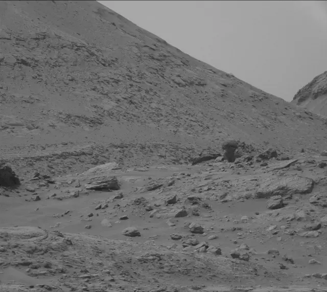 Sol 4150: Mast Camera (Mastcam)