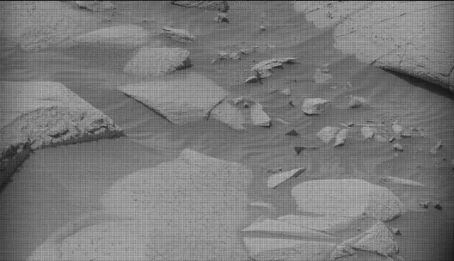 Sol 4151: Mast Camera (Mastcam)