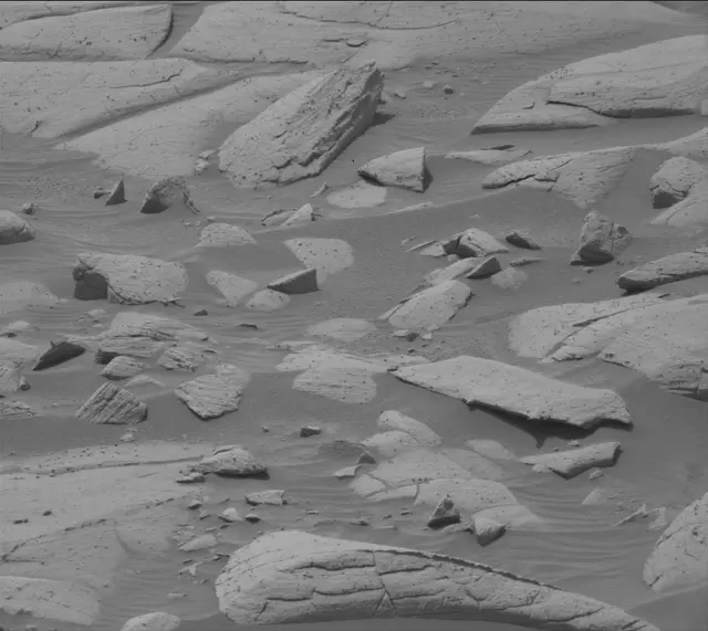 Sol 4151: Mast Camera (Mastcam)