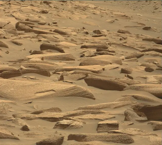 Sol 4151: Mast Camera (Mastcam)