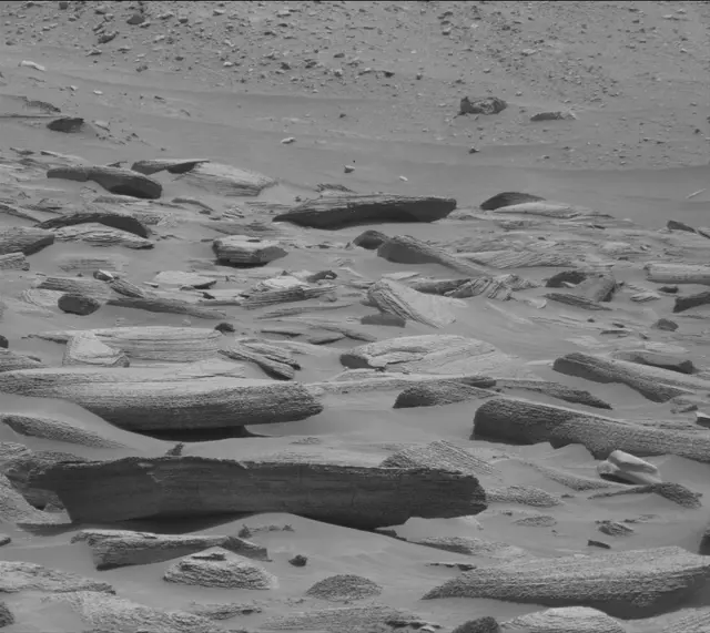 Sol 4151: Mast Camera (Mastcam)
