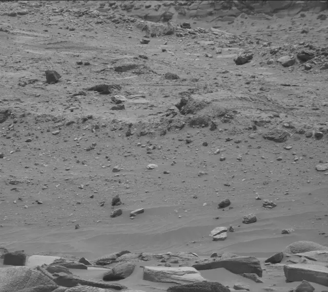 Sol 4151: Mast Camera (Mastcam)
