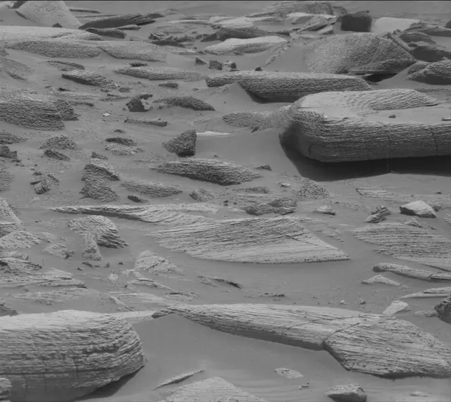 Sol 4151: Mast Camera (Mastcam)