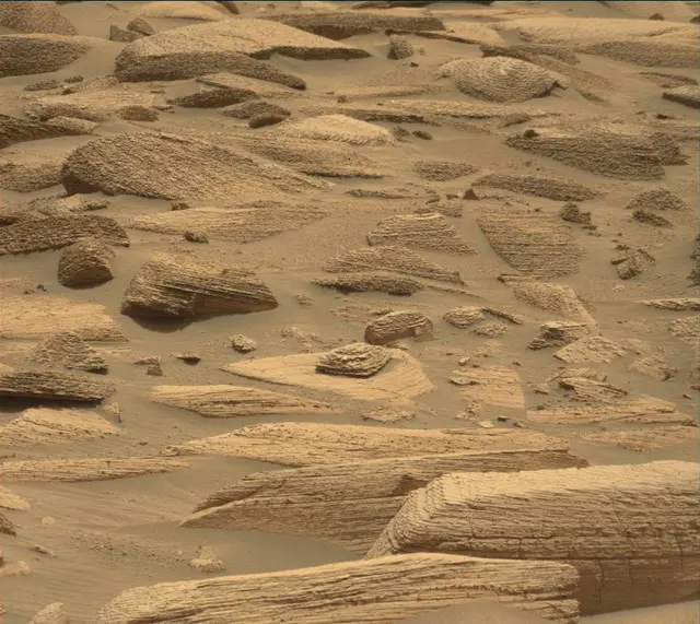 Sol 4151: Mast Camera (Mastcam)