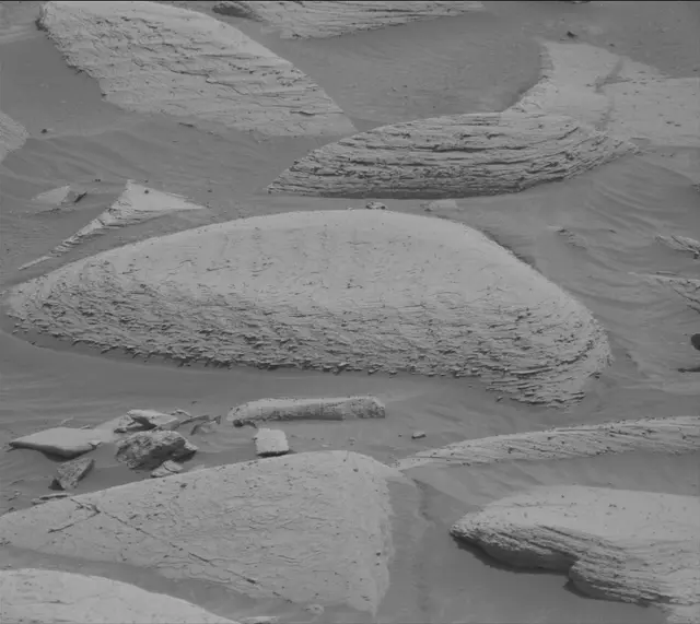 Sol 4152: Mast Camera (Mastcam)