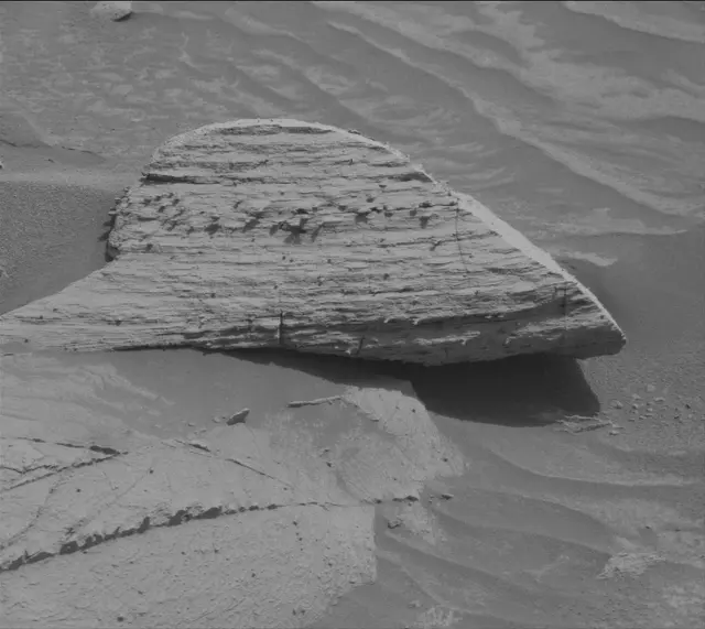 Sol 4152: Mast Camera (Mastcam)