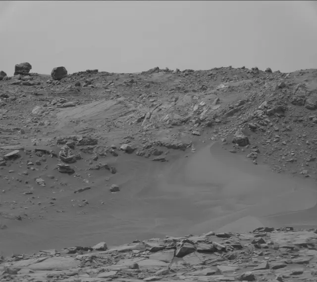 Sol 4152: Mast Camera (Mastcam)