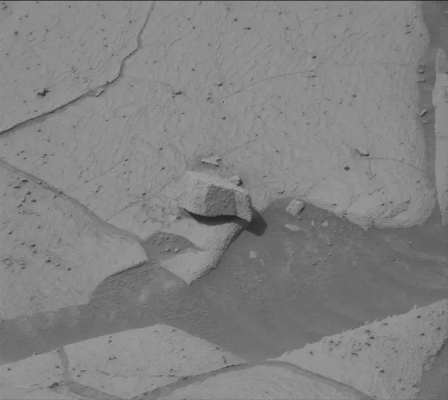Sol 4152: Mast Camera (Mastcam)
