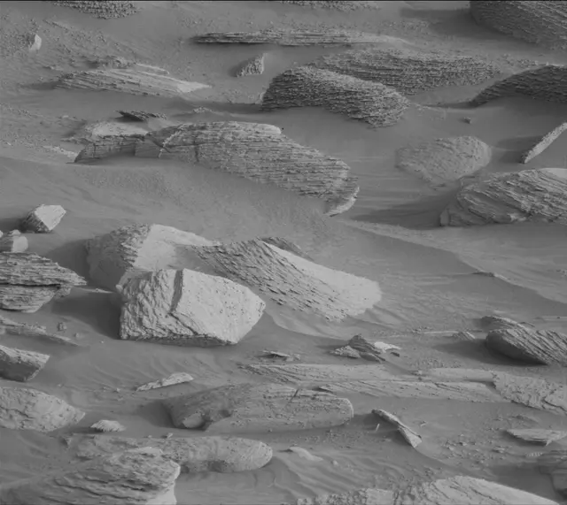 Sol 4152: Mast Camera (Mastcam)