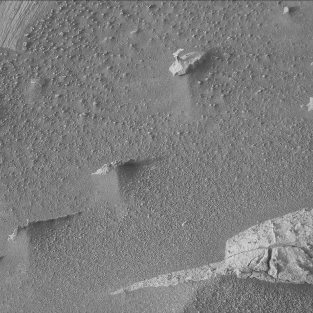 Sol 4152: Mast Camera (Mastcam)