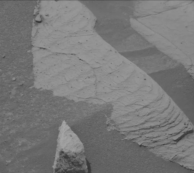 Sol 4154: Mast Camera (Mastcam)