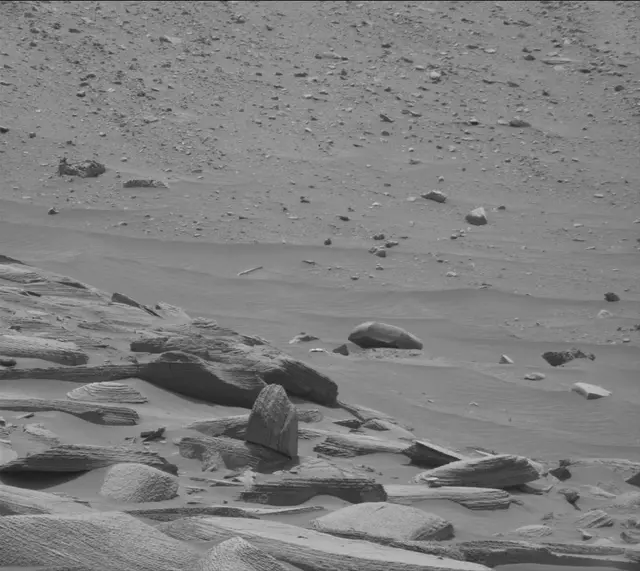 Sol 4154: Mast Camera (Mastcam)