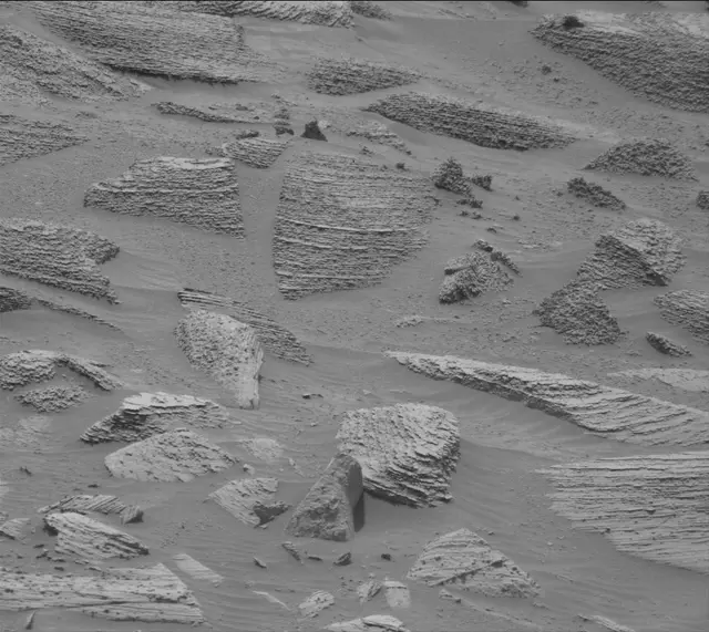 Sol 4154: Mast Camera (Mastcam)