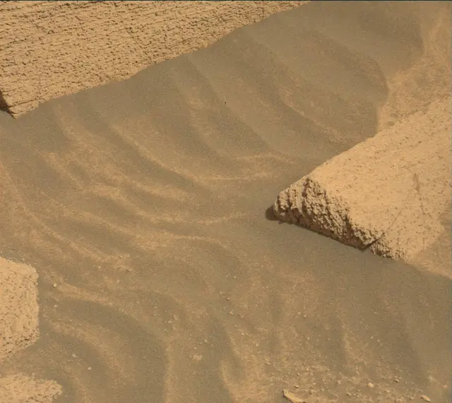 Sol 4155: Mast Camera (Mastcam)