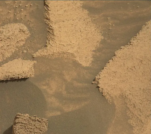 Sol 4155: Mast Camera (Mastcam)