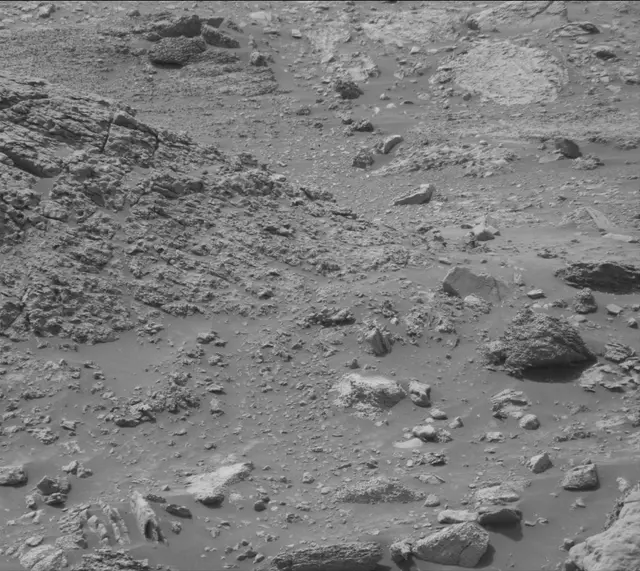 Sol 4157: Mast Camera (Mastcam)