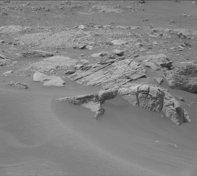 Sol 4157: Mast Camera (Mastcam)