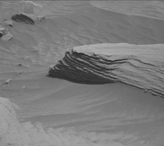 Sol 4159: Mast Camera (Mastcam)