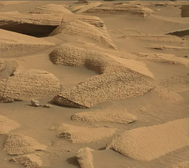 Sol 4159: Mast Camera (Mastcam)