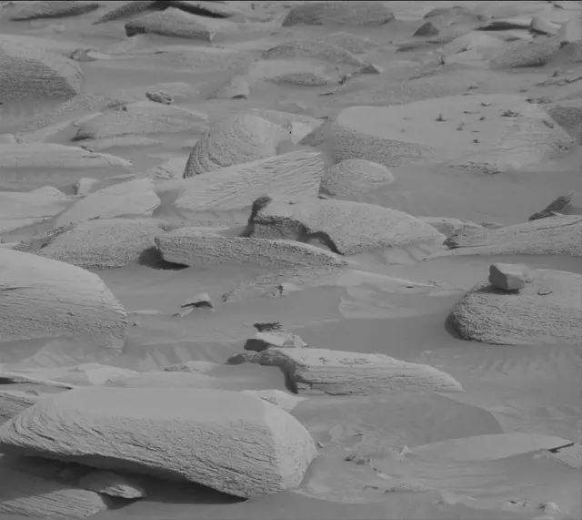 Sol 4159: Mast Camera (Mastcam)