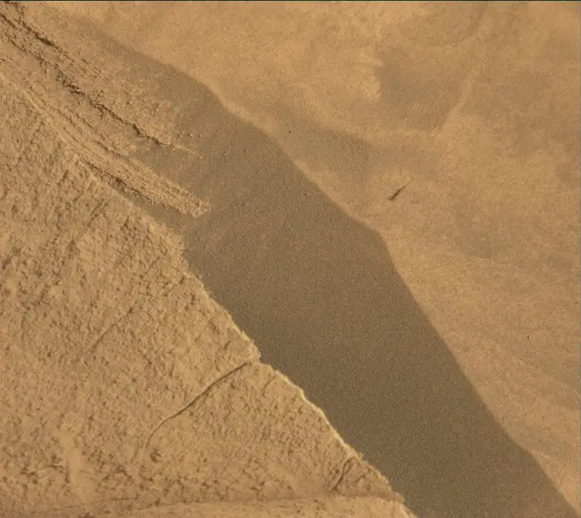 Sol 4159: Mast Camera (Mastcam)