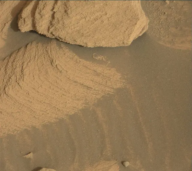 Sol 4159: Mast Camera (Mastcam)