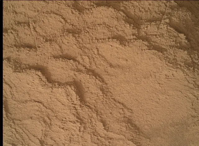 Sol 4161: Mars Hand Lens Imager (MAHLI)