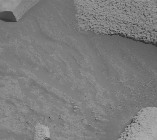 Sol 4162: Mast Camera (Mastcam)