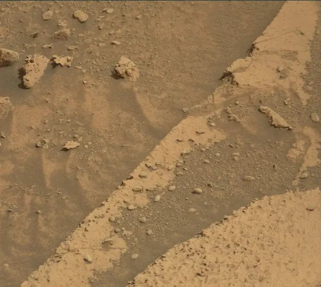Sol 4162: Mast Camera (Mastcam)