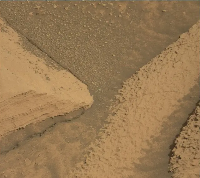 Sol 4162: Mast Camera (Mastcam)
