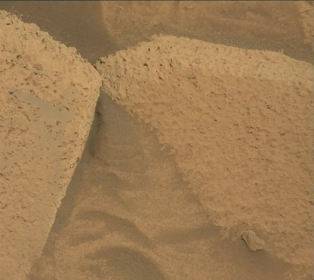 Sol 4162: Mast Camera (Mastcam)