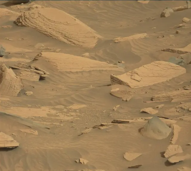 Sol 4164: Mast Camera (Mastcam)