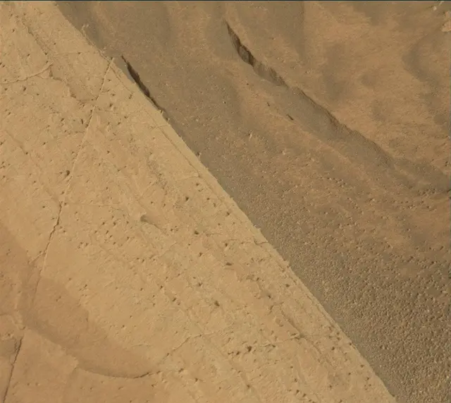 Sol 4164: Mast Camera (Mastcam)