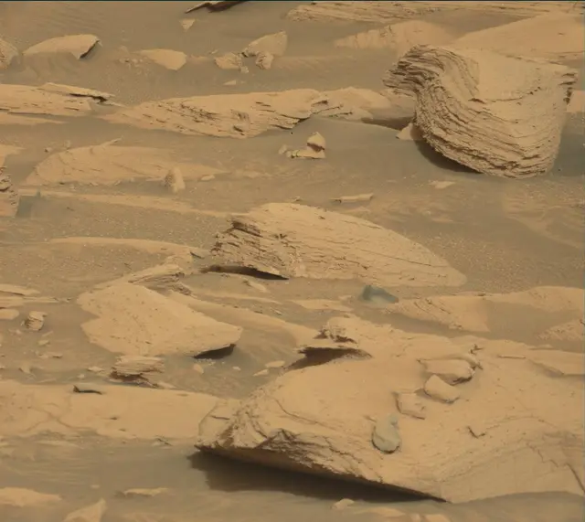 Sol 4166: Mast Camera (Mastcam)