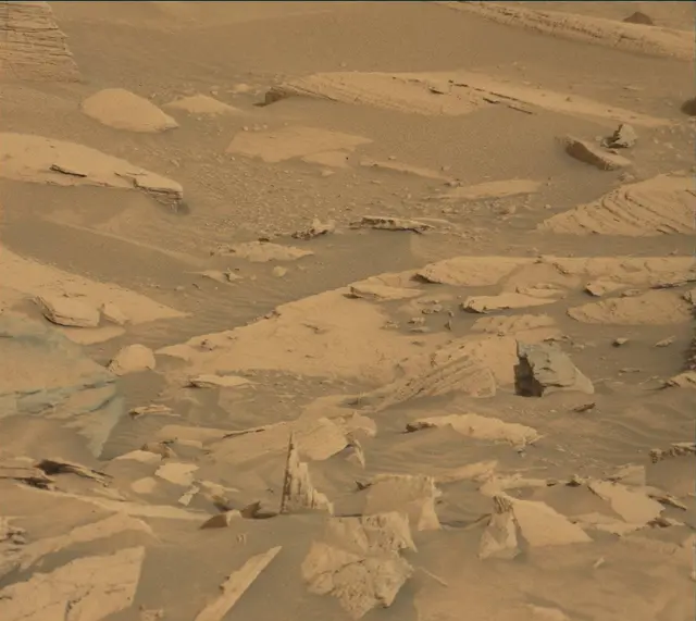 Sol 4166: Mast Camera (Mastcam)