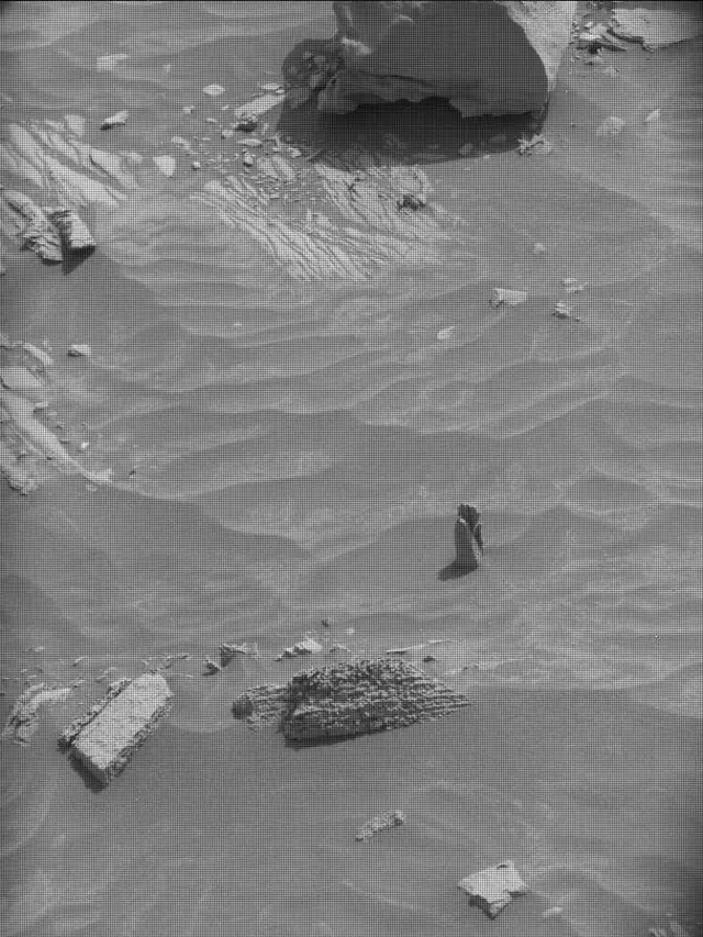 Sol 4168: Mast Camera (Mastcam)