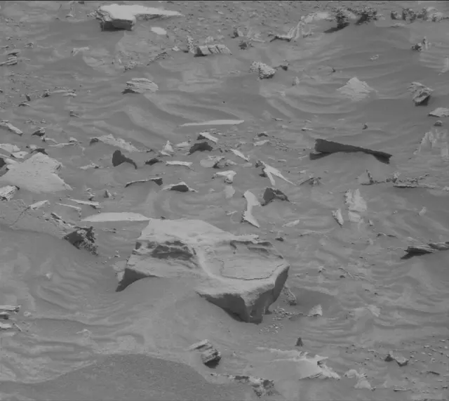 Sol 4168: Mast Camera (Mastcam)