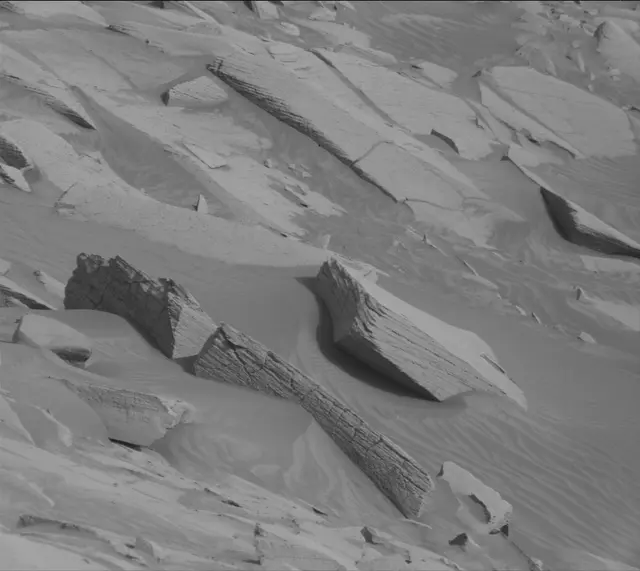 Sol 4169: Mast Camera (Mastcam)
