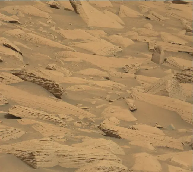 Sol 4169: Mast Camera (Mastcam)