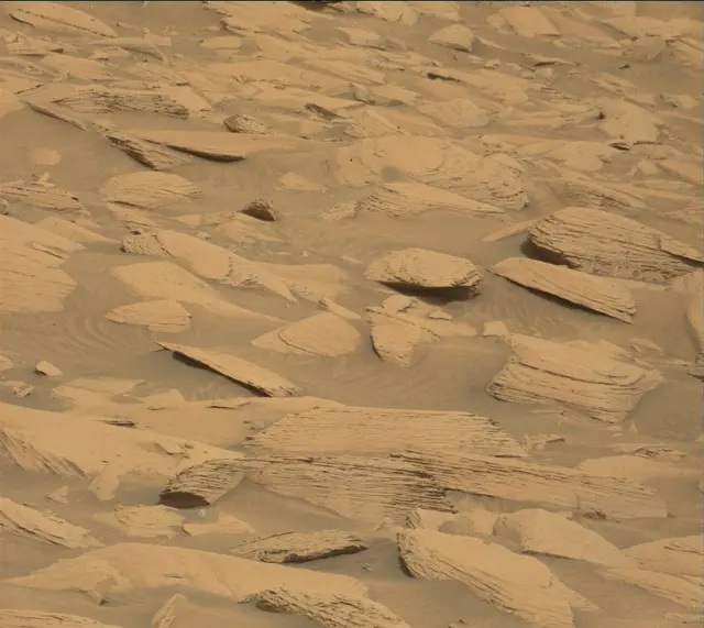 Sol 4169: Mast Camera (Mastcam)